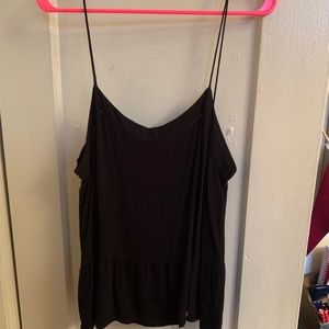 3/$15 💕 Loft Black Tank